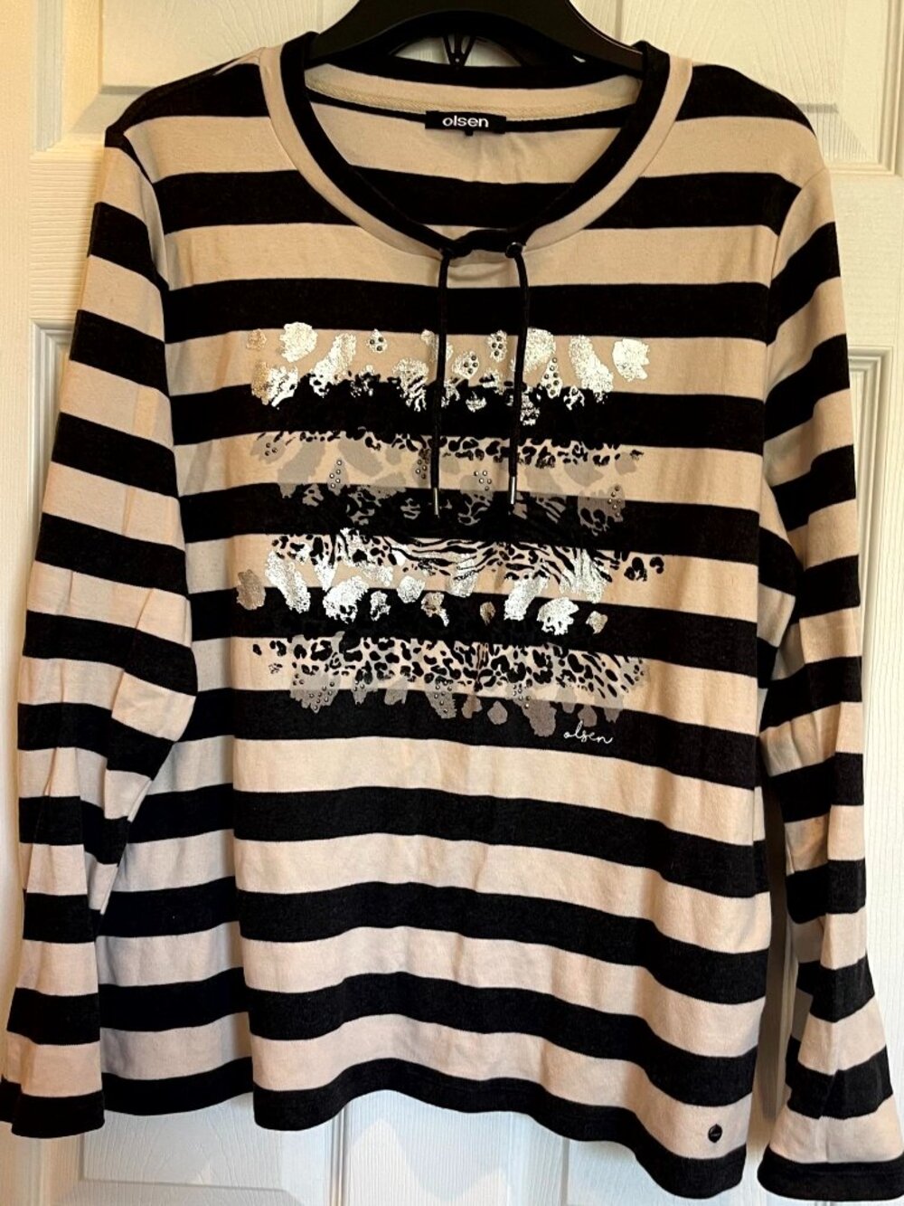 Olsen striped cream and black top, size L